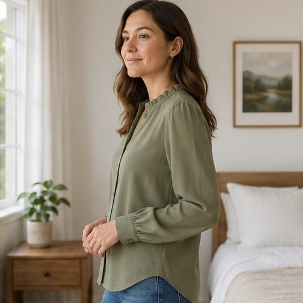 Olive Ruffle Collar Blouse - Picture 3 of 6